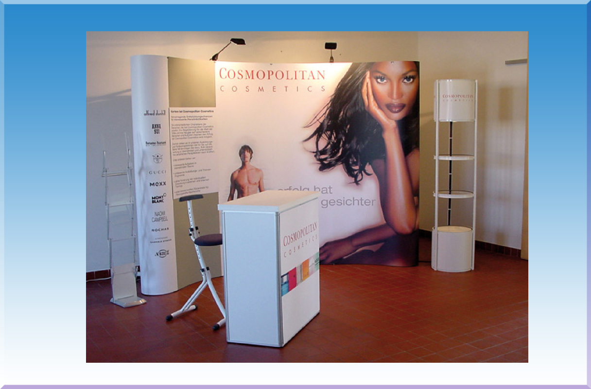 CosCos_Messestand