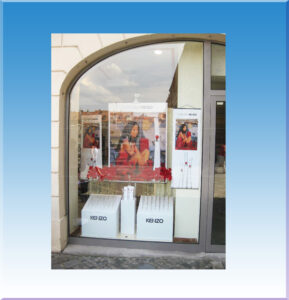 20100917_FBK Promo Bilder Display Studio