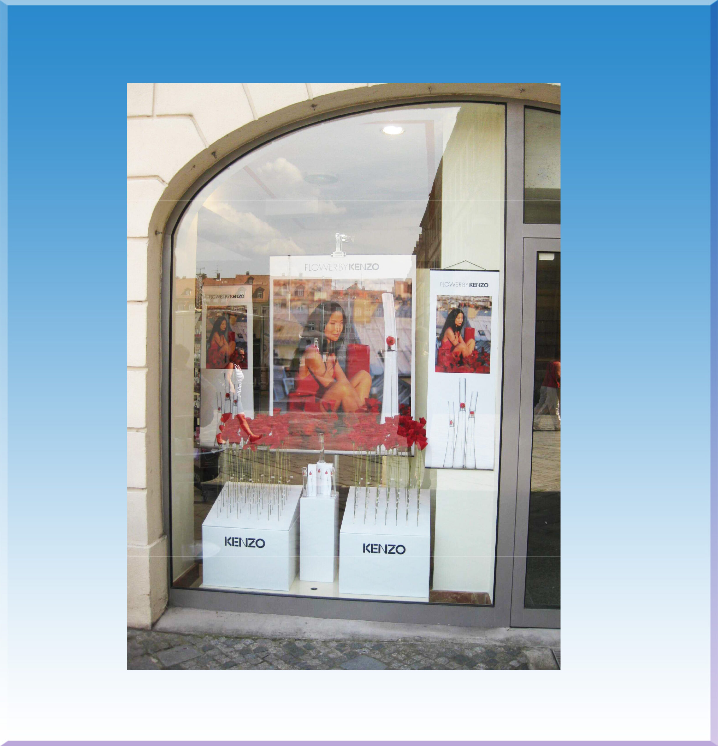 20100917_FBK Promo Bilder Display Studio